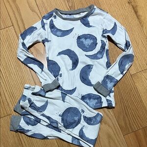 Burts Bees Moon Pattern PJs